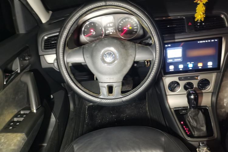 Used Volkswagen Lavida 2013 Revised Version 1.4 TSI DSG Comfort Edition Steering Wheel