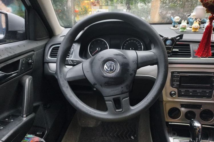 Used Volkswagen Lavida 2013 Restyled Classic 1.6L Automatic Comfort Edition Steering Wheel