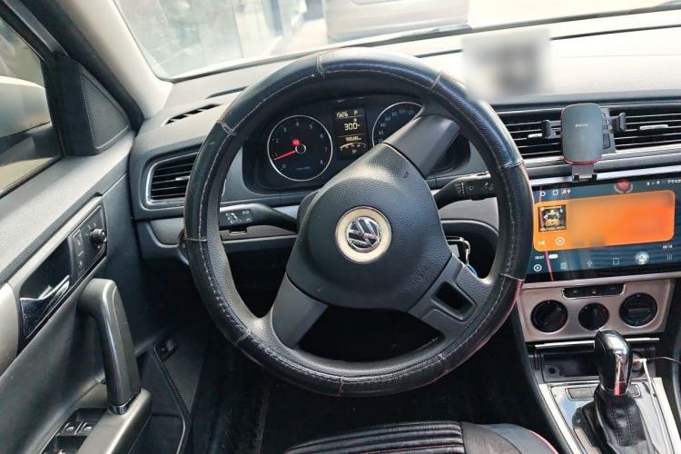 Used Volkswagen Lavida 2013 Restyled Classic 1.6L Automatic Comfort Edition Steering Wheel