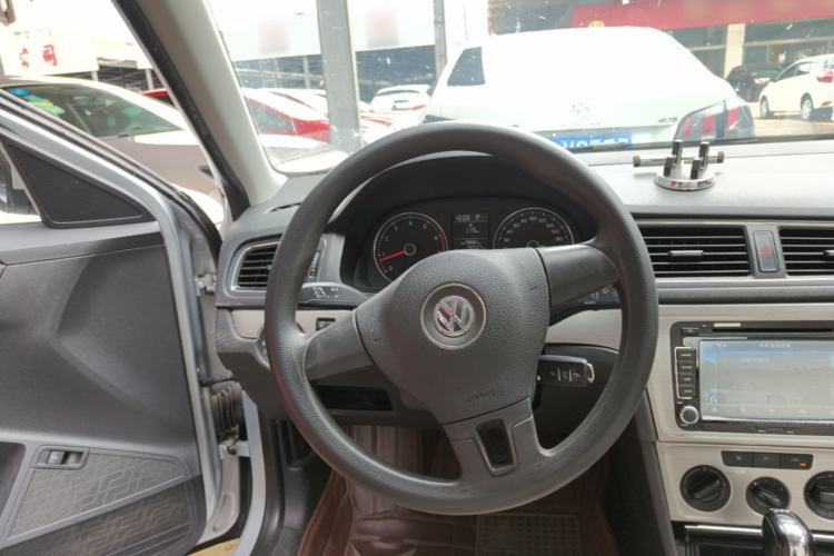 Used Volkswagen Lavida 2013 1.4TSI DSG Comfort Edition Steering Wheel