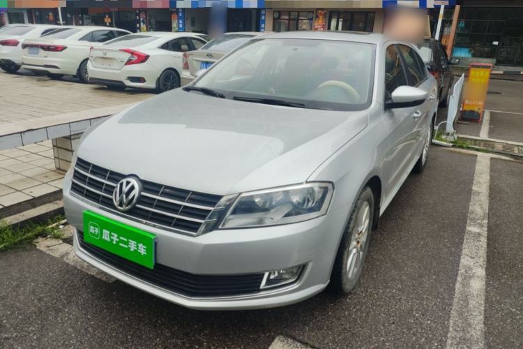 Used Volkswagen Lavida 2013 Restyled Classic 1.6L Automatic Comfort Edition Guazi used car, China used car export, Used car for sale, Used cars, Cheapest cars for sale