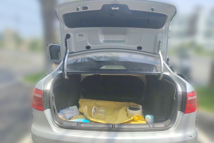 Used Volkswagen Lavida 2013 1.4TSI Manual Comfort Edition Trunk