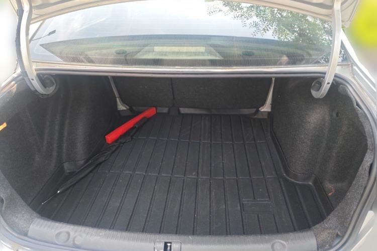 Used Volkswagen Lavida 2013 Restyled Classic 1.6L Automatic Comfort Edition Trunk