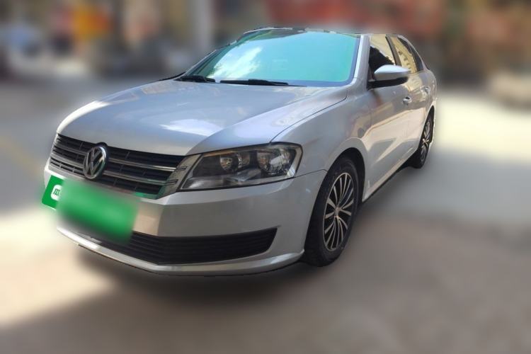 Used Volkswagen Lavida 2013 Revised Classic 1.6L Automatic Fashion Edition Guazi used car, China used car export, Used car for sale, Used  cars, Cheapest cars for sale