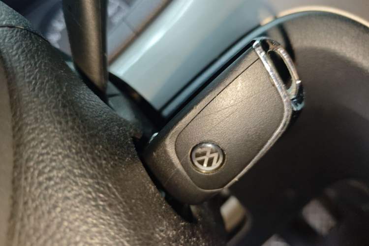Used Volkswagen Lavida 2013 Revised Classic 1.6L Manual Fashion Edition Vehicle Key
