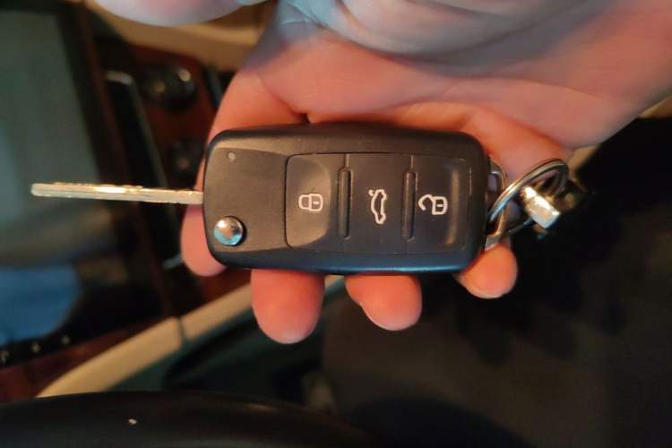 Used Volkswagen Lavida 2013 Revised Version 1.6L Automatic Luxury Edition Vehicle Key