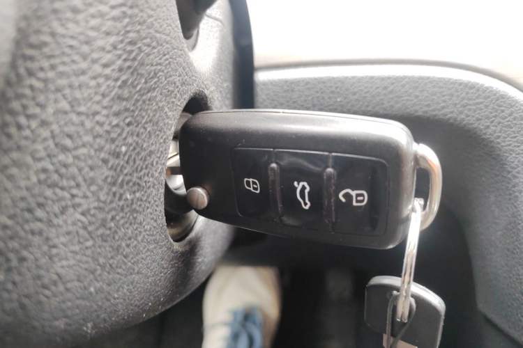 Used Volkswagen Lavida 2013 Restyled Classic 1.6L Automatic Comfort Edition Vehicle Key