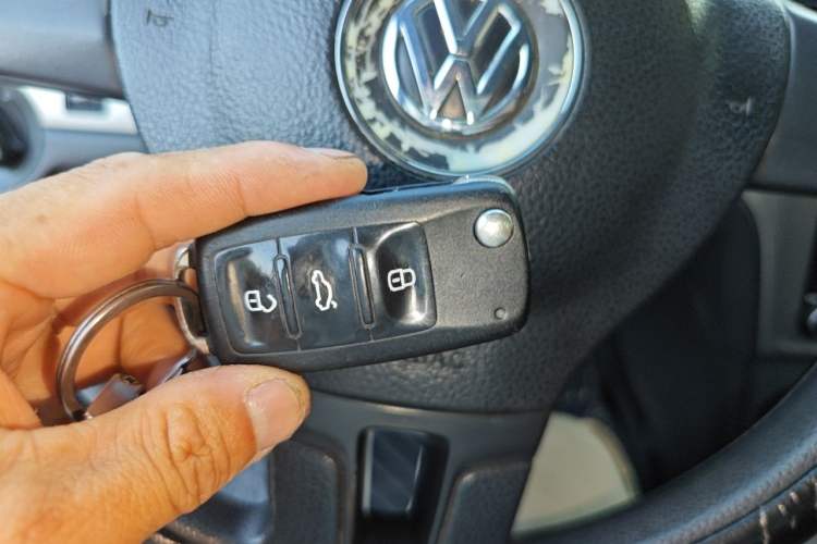 Used Volkswagen Lavida 2013 1.4TSI DSG Comfort Edition Vehicle Key