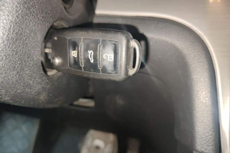 Used Volkswagen Lavida 2013 Restyled Classic 1.6L Automatic Comfort Edition Vehicle Key