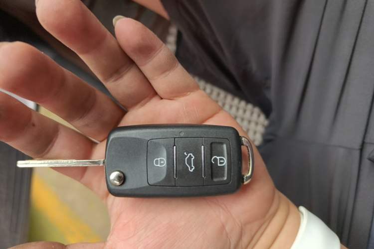 Used Volkswagen Lavida 2013 1.4TSI DSG Comfort Edition Vehicle Key