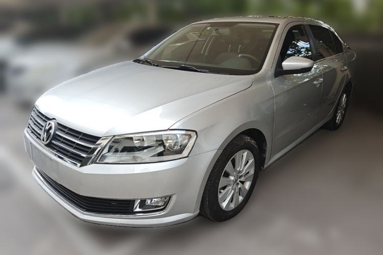 Used Volkswagen Lavida 2013 Restyled Classic 1.6L Manual Comfort Edition Guazi used car, China used car export, Used car for sale, Used  cars, Cheapest cars for sale
