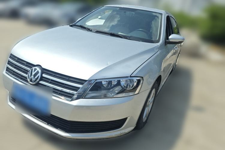 Used Volkswagen Lavida 2013 Revised Classic 1.6L Manual Fashion Edition Guazi used car, China used car export, Used car for sale, Used  cars, Cheapest cars for sale