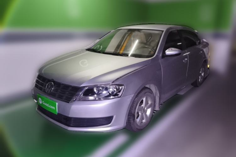 Used Volkswagen Lavida 2013 Revised Classic 1.6L Manual Fashion Edition Guazi used car, China used car export, Used car for sale, Used  cars, Cheapest cars for sale