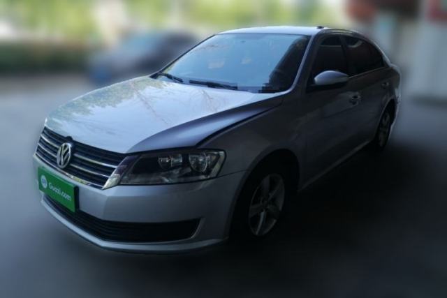 Used Volkswagen Lavida 2013 Revised Classic 1.6L Automatic Fashion Edition