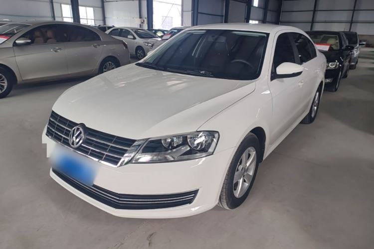 Used Volkswagen Lavida 2013 Revised Classic 1.6L Manual Fashion Edition Guazi used car, China used car export, Used car for sale, Used  cars, Cheapest cars for sale