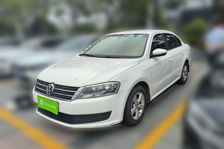 Used Volkswagen Lavida 2013 Revised Classic 1.6L Manual Fashion Edition Guazi used car, China used car export, Used car for sale, Used cars, Cheapest cars for sale