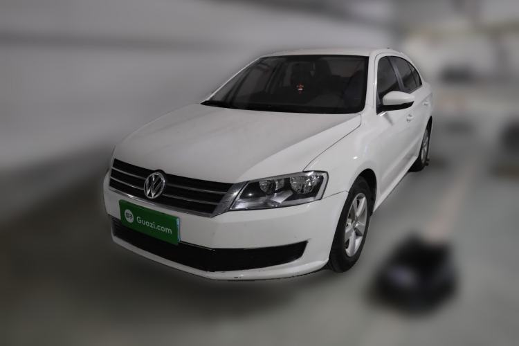 Used Volkswagen Lavida 2013 Revised Classic 1.6L Automatic Fashion Edition Guazi used car, China used car export, Used car for sale, Used cars, Cheapest cars for sale