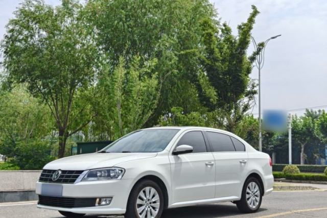 Volkswagen Lavida 2013 Revised Version 1.4 TSI DSG Comfort Edition de segunda mano