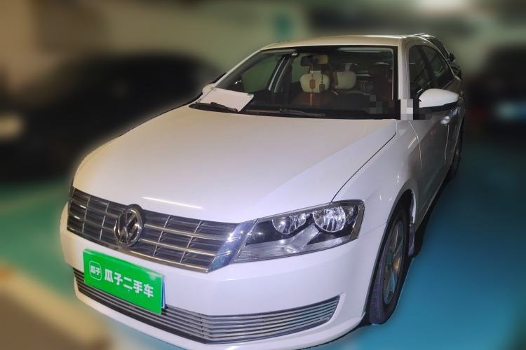 Used Volkswagen Lavida 2013 Revised Classic 1.6L Automatic Fashion Edition Guazi used car, China used car export, Used car for sale, Used cars, Cheapest cars for sale