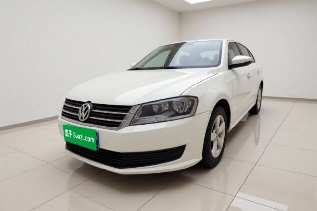 Volkswagen Lavida 2013 Revised Classic 1.6L Automatic Fashion Edition d’occasion