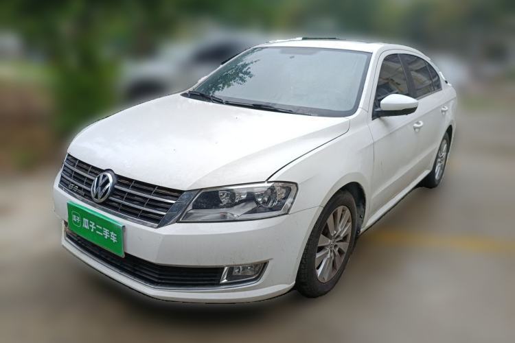 Used Volkswagen Lavida 2013 1.4TSI Manual Comfort Edition Guazi used car, China used car export, Used car for sale, Used  cars, Cheapest cars for sale