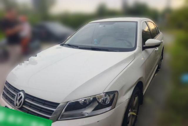 Used Volkswagen Lavida 2013 Revised Classic 1.6L Automatic Fashion Edition