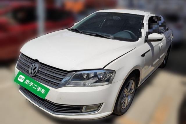 Used Volkswagen Lavida 2013 Revised Classic 1.6L Automatic Fashion Edition