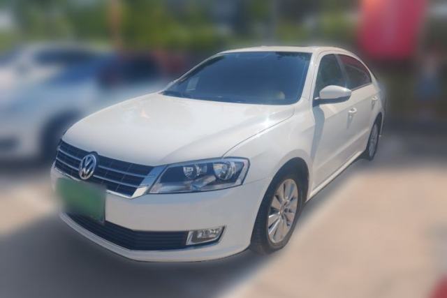 Used Volkswagen Lavida 2013 Restyled Classic 1.6L Manual Comfort Edition