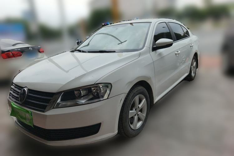 Used Volkswagen Lavida 2013 Revised Classic 1.6L Manual Fashion Edition Guazi used car, China used car export, Used car for sale, Used  cars, Cheapest cars for sale