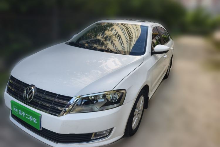 Used Volkswagen Lavida 2013 Restyled Classic 1.6L Manual Comfort Edition Guazi used car, China used car export, Used car for sale, Used cars, Cheapest cars for sale