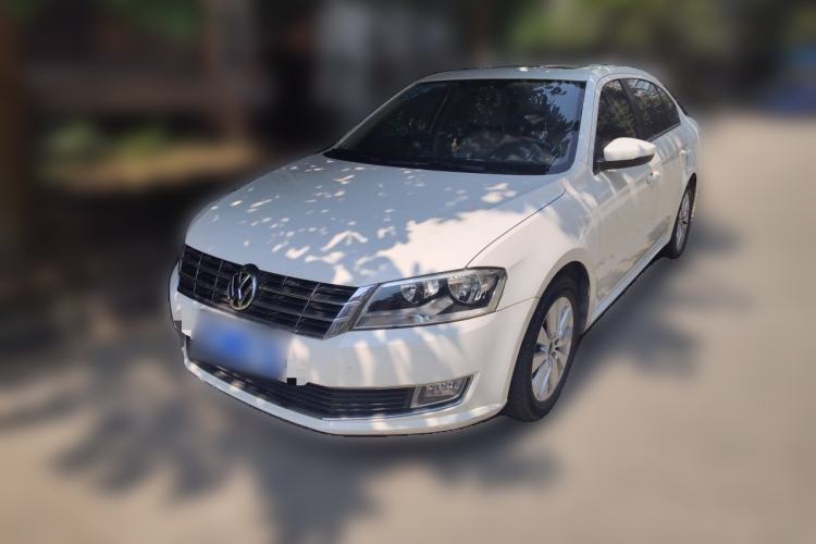 Used Volkswagen Lavida 2013 1.6L Manual Comfort Edition Guazi used car, China used car export, Used car for sale, Used  cars, Cheapest cars for sale