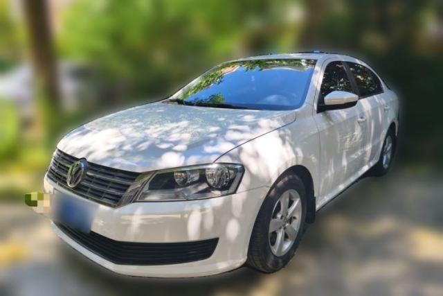 Used Volkswagen Lavida 2013 Revised Classic 1.6L Automatic Fashion Edition