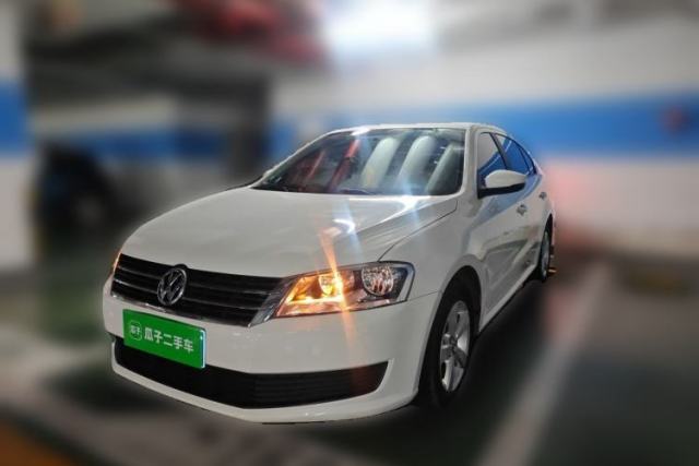 Volkswagen Lavida 2013 Revised Classic 1.6L Manual Fashion Edition usado
