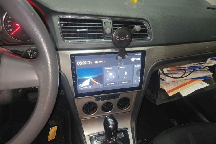 Used Volkswagen Lavida 2013 Restyled Classic 1.6L Automatic Comfort Edition Audio And AC Panel