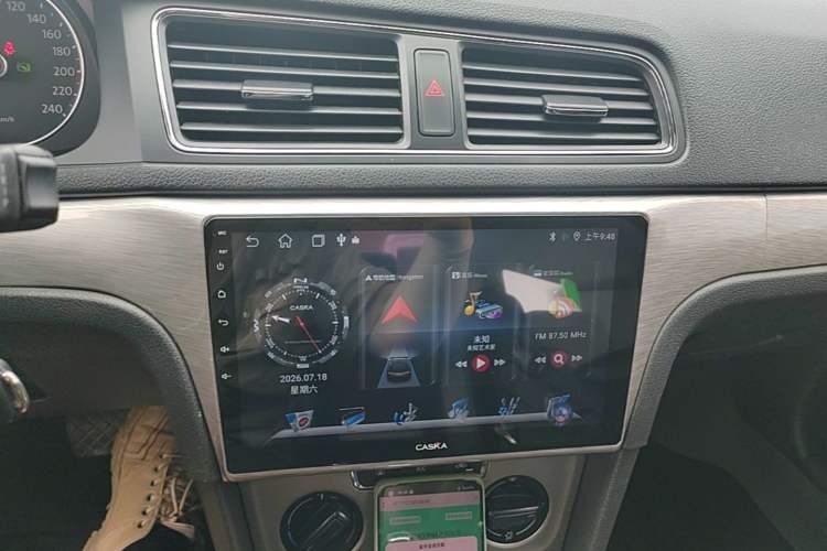 Used Volkswagen Lavida 2013 Restyled Classic 1.6L Automatic Comfort Edition Audio And AC Panel