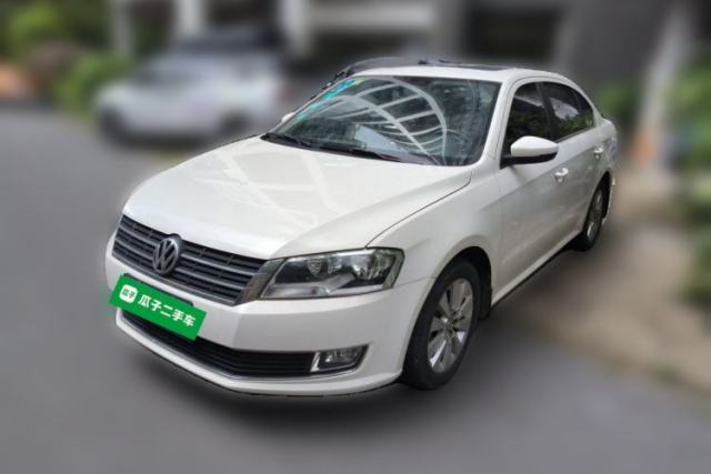Volkswagen Lavida 2013 Restyled Classic 1.6L Automatic Comfort Edition de segunda mano