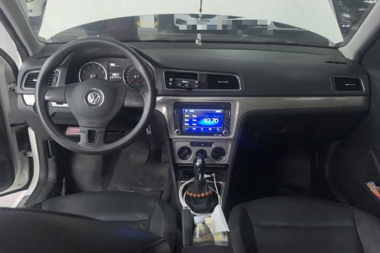 Used Volkswagen Lavida 2013 Revised Version 1.4 TSI DSG Comfort Edition Center Console