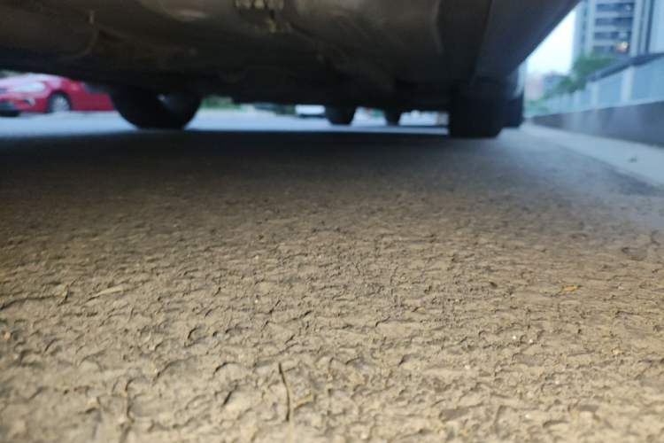 Used Volkswagen Lavida 2013 1.6L Automatic Comfort Edition Chassis Rear Right