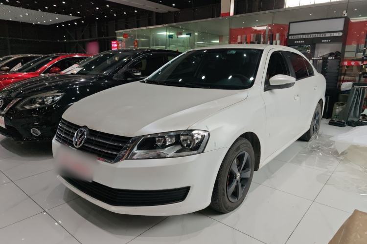 Used Volkswagen Lavida 2013 Revised Classic 1.6L Automatic Fashion Edition Guazi used car, China used car export, Used car for sale, Used  cars, Cheapest cars for sale
