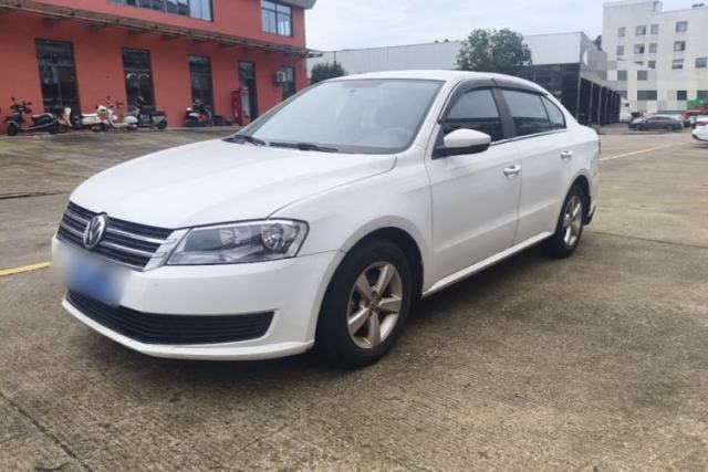 Used Volkswagen Lavida 2013 Revised Classic 1.6L Automatic Fashion Edition
