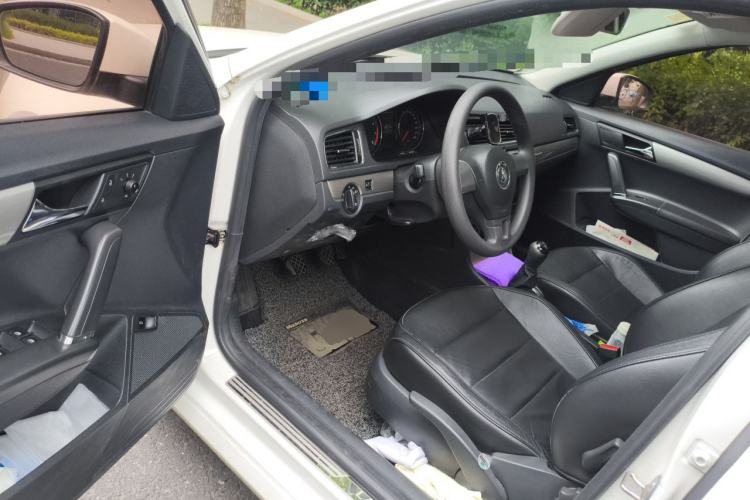 Used Volkswagen Lavida 2013 Restyled Classic 1.6L Manual Comfort Edition Driver Seat