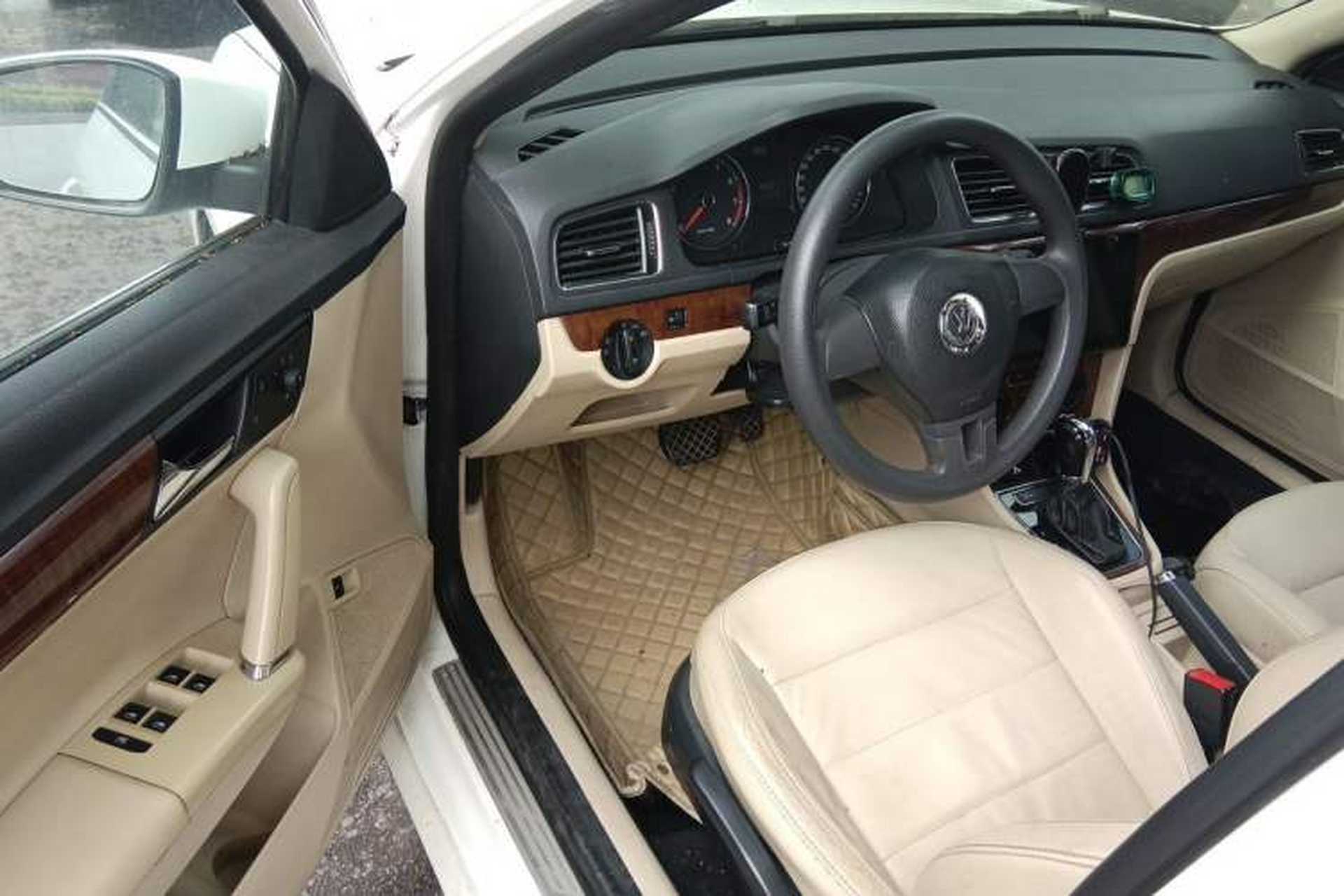 Used Volkswagen Lavida 2013 1.4TSI DSG Comfort Edition Driver Seat