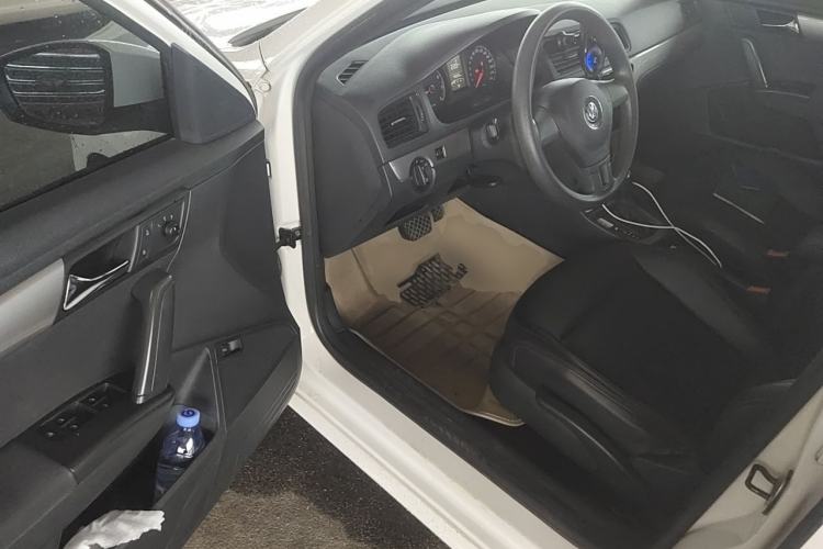Used Volkswagen Lavida 2013 Revised Classic 1.6L Automatic Fashion Edition Driver Seat