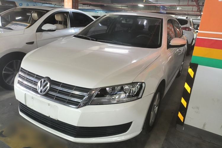 Used Volkswagen Lavida 2013 Revised Classic 1.6L Manual Fashion Edition Guazi used car, China used car export, Used car for sale, Used cars, Cheapest cars for sale