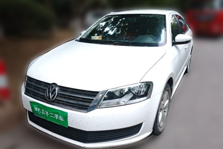 Used Volkswagen Lavida 2013 1.6L Manual Fashion Edition Guazi used car, China used car export, Used car for sale, Used cars, Cheapest cars for sale