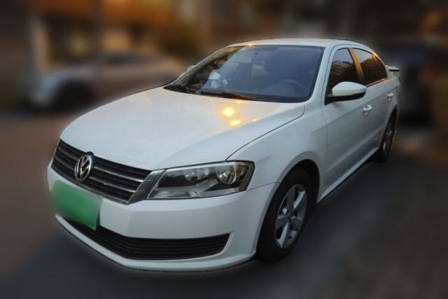 Used Volkswagen Lavida 2013 Revised Classic 1.6L Automatic Fashion Edition