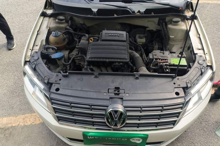 Used Volkswagen Lavida 2013 Restyled Classic 1.6L Automatic Comfort Edition Engine Bay