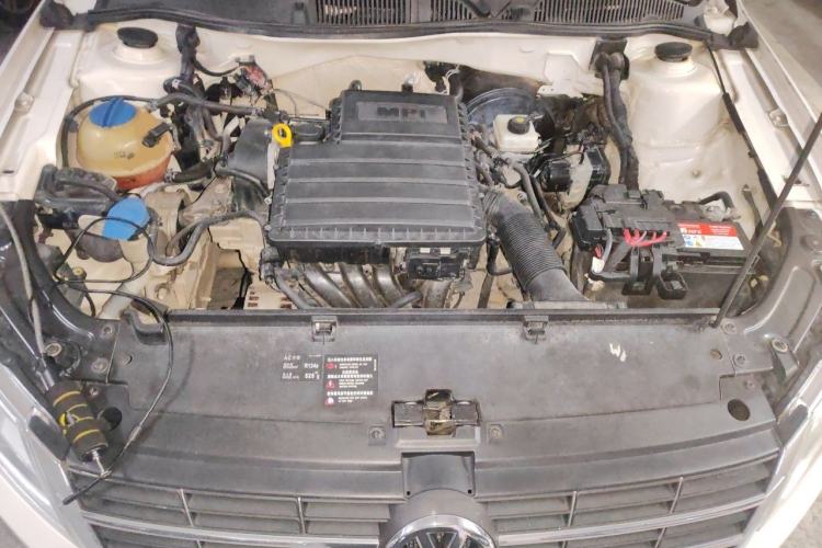 Used Volkswagen Lavida 2013 Restyled Classic 1.6L Automatic Comfort Edition Engine Bay