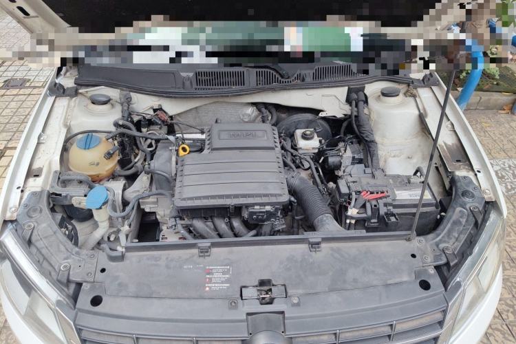 Used Volkswagen Lavida 2013 Restyled Classic 1.6L Automatic Comfort Edition Engine Bay