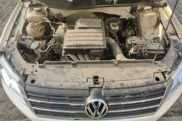 Used Volkswagen Lavida 2013 Restyled Classic 1.6L Automatic Comfort Edition Engine Bay
